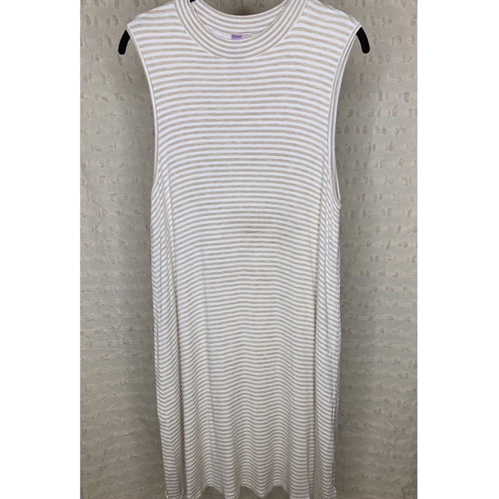 4 for $30 🌸 Francesca’s | Mockneck Striped Dress